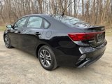 Used 2023 Kia Forte LXS image 3