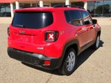 Used 2019 Jeep Renegade Latitude image 4