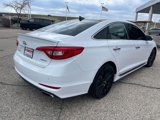 Used 2015 Hyundai Sonata Limited w/ Option Group 06 image 3