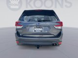 Used 2020 Subaru Forester Premium image 5