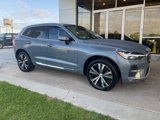 Used 2022 Volvo XC60 B5 Inscription w/ Advanced Package image 2