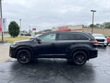 Used 2019 Toyota Highlander SE image 4
