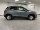 Used 2019 Chevrolet Trax LT w/ LT Convenience Package image 4