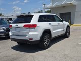 Used 2017 Jeep Grand Cherokee Limited image 5