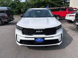 Used 2022 Kia Sorento S image 2