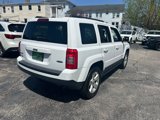 Used 2017 Jeep Patriot Latitude image 4