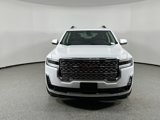 Used 2023 GMC Acadia Denali image 2