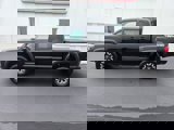 Used 2019 Toyota Tacoma TRD Off-Road image 2