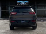 Used 2018 Jeep Cherokee Latitude image 4