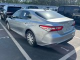 Used 2020 Toyota Camry L image 5
