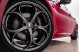 Used 2023 Alfa Romeo Giulia Estrema image 5