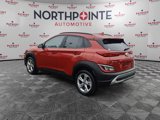 Used 2022 Hyundai Kona SEL w/ Winter Weather Package image 5