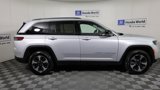Used 2023 Jeep Grand Cherokee 4WD 4xe image 4