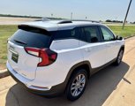 New 2024 GMC Terrain SLT image 4