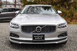 Used 2022 Volvo S90 B6 Momentum w/ Advanced Package image 2