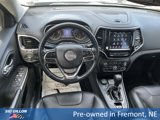 Used 2020 Jeep Cherokee Limited image 2