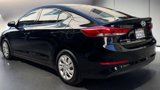 Used 2018 Hyundai Elantra SE image 3