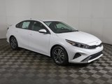 Used 2023 Kia Forte LXS w/ LXS Technology Package image 2