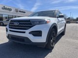 Used 2021 Ford Explorer XLT image 2