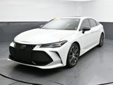 Used 2019 Toyota Avalon Touring image 4