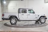 Used 2023 Jeep Gladiator Sport image 5
