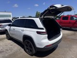 Used 2024 Jeep Grand Cherokee Altitude image 4