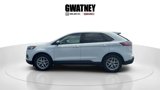 Used 2023 Ford Edge SEL image 4