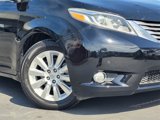 Used 2016 Toyota Sienna Limited image 3