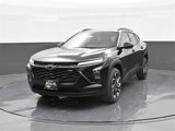 New 2025 Chevrolet Trax RS w/ Sunroof Package image 2