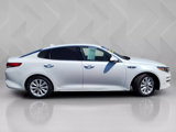 Used 2016 Kia Optima EX image 3