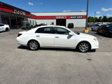 Used 2009 Toyota Avalon Limited image 2
