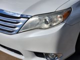 Used 2011 Toyota Avalon Limited image 5