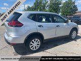 Used 2017 Nissan Rogue S image 4