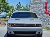 Used 2020 Dodge Challenger SXT image 2