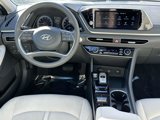 Used 2023 Hyundai Sonata SEL image 2