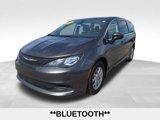 Used 2022 Chrysler Voyager LX image 5
