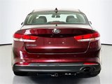 Used 2018 Kia Optima LX w/ 17" Alloy Wheels Package image 6