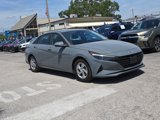 Used 2022 Hyundai Elantra SE w/ Cargo Package image 2