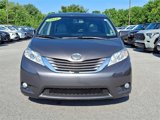 Used 2016 Toyota Sienna XLE image 2
