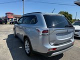 Used 2015 Mitsubishi Outlander SE image 4