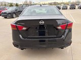 Certified 2023 Nissan Altima 2.5 SR image 3