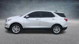 Used 2021 Chevrolet Equinox LT image 2