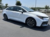 Used 2022 Toyota Corolla SE image 2