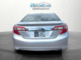 Used 2012 Toyota Camry L image 4