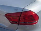 Used 2013 Volkswagen Passat 2.5 SEL image 4