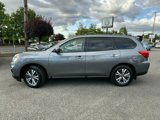 Used 2020 Nissan Pathfinder S image 3