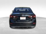 Used 2018 MAZDA MAZDA3 Touring image 4
