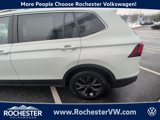 Used 2022 Volkswagen Tiguan SE image 4