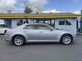 Used 2016 Chrysler 300 C image 4