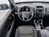 Used 2013 Kia Sorento LX w/ Convenience Pkg image 3